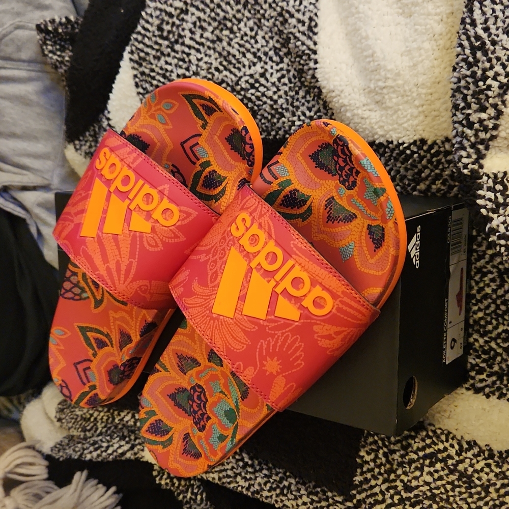Adidas slides